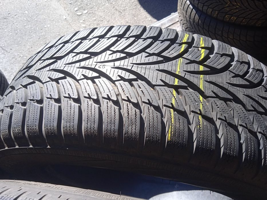 Шины резина зима 215.60.16 Nokian,21p, 6mm.