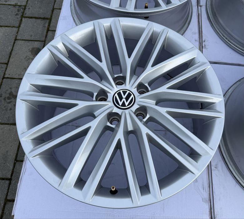Felgi Volkswagen 18" 5x112 Golf 7 8 Arteon T-roc Touran Tiguan Passat