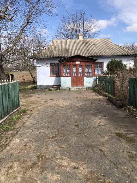 Будинок та земельна ділянка с. Михайлівка Жмеринський р-н