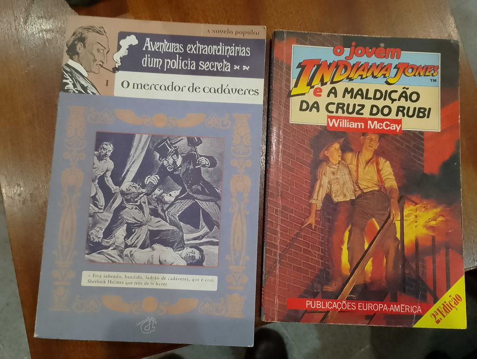 Livros Policial Jovem, etc 8 unidades ver fotos