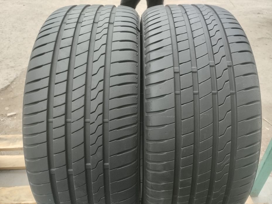 225/45/17  Firestone пара літо 22рік
