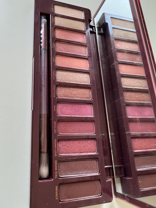 Paleta cieni Urban Decay Naked Cherry
