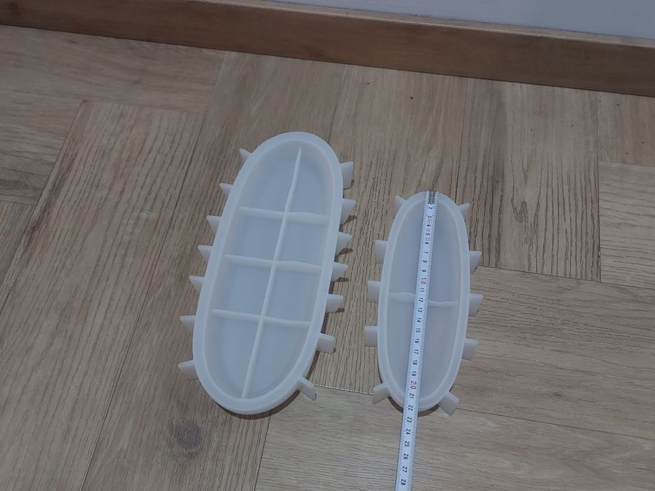 Formy silikonowe do odlewów – owalne tace 30 i 22 cm – zestaw 2 szt.