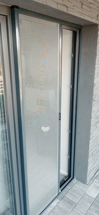 Moskitiery okienne,drzwiowe,plisowane,rolowane,przesuwne