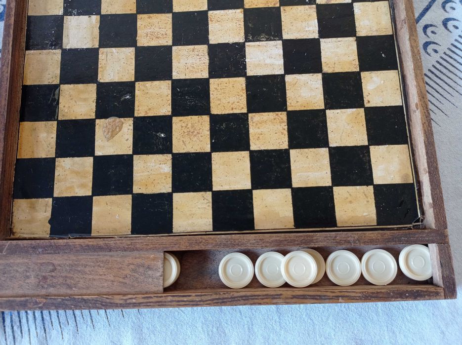 Jogo do Ganso e das Damas muito antigo