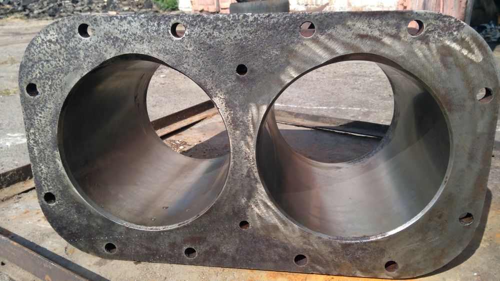 Блок цилиндров 1 ступени компрессора 4ВУ1-5/9 06-10, к5а.01.04.001