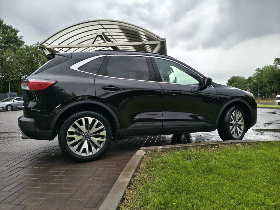 Ford escape 2021 Titanium