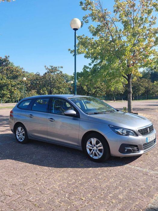 Peugeot 308 SW II 1.5HDI 130cv - Automatica 8 velocidades