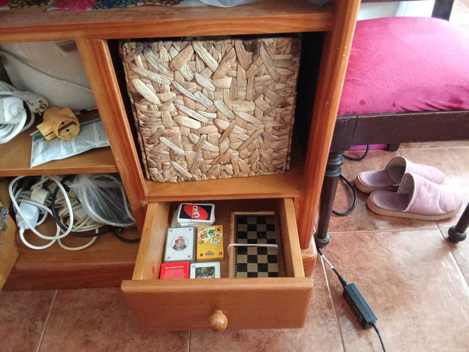 Móvel de Apoio para Sala ou Cozinha, em muitíssimo bom estado!