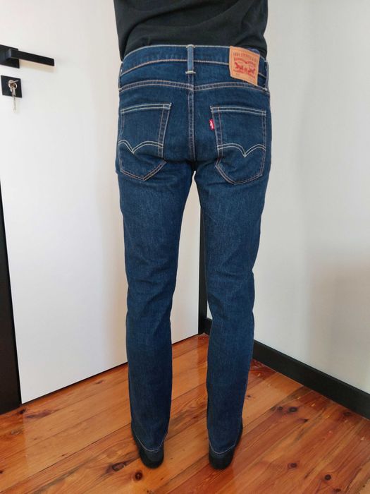 męskie granatowe jeansy Levi's 512, W31 L32, jak nowe