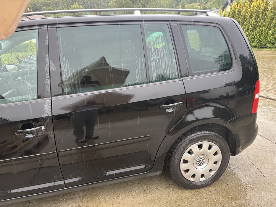 Drzwi volkswagen touran lewy tył