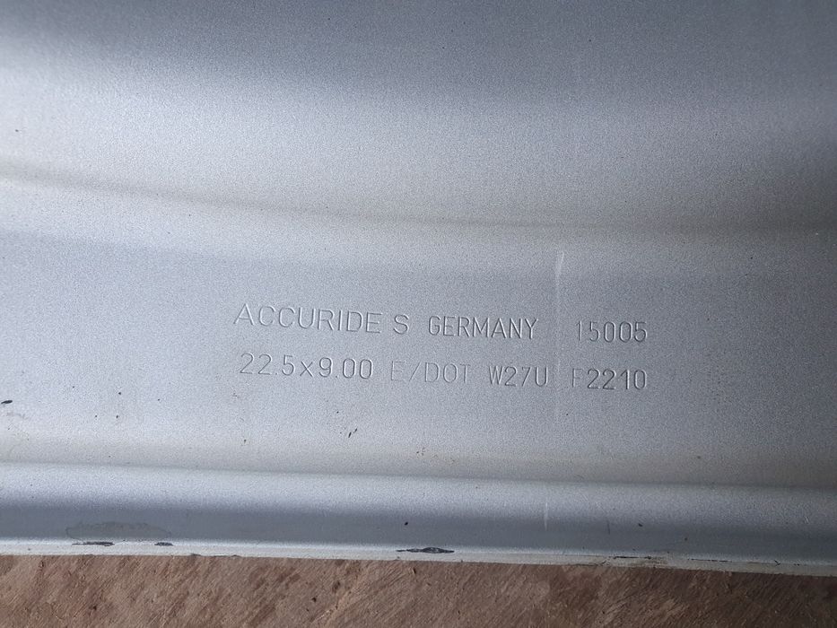 Felga 9x22.5 stalowa