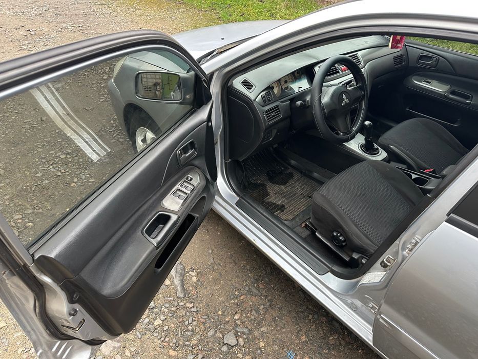 Продам Mitsubishi Lancer 9