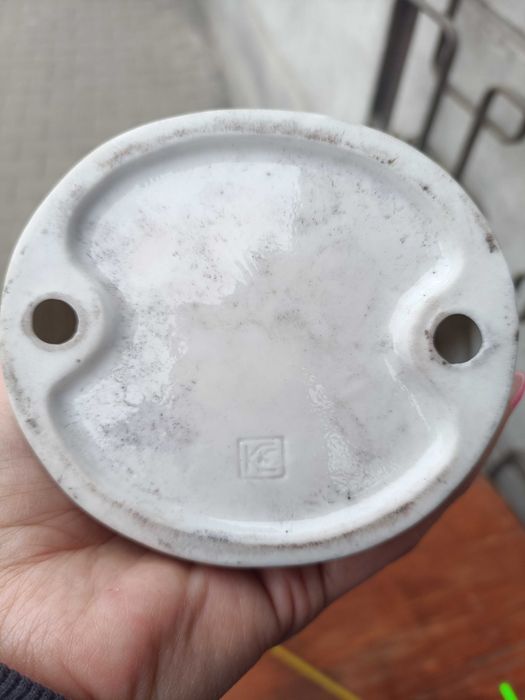 Stara porcelanowa figurka para dworska Hertwig