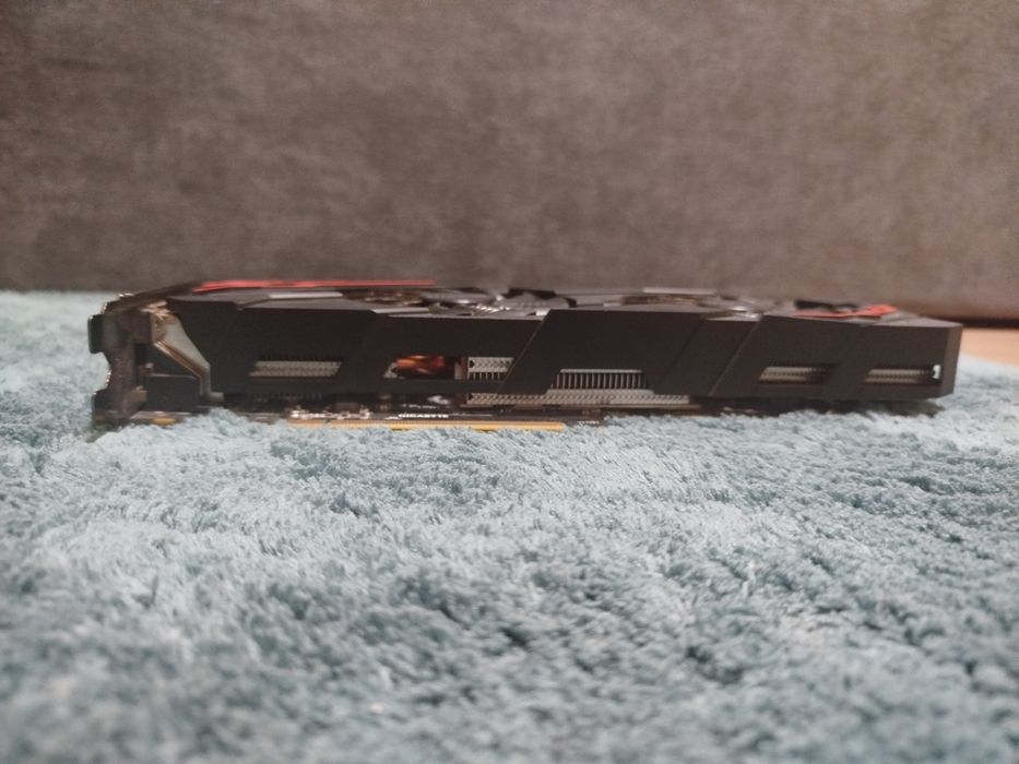 Karta graficzna Gigabyte GeForce GTX 1070 Windforce OC 8GB