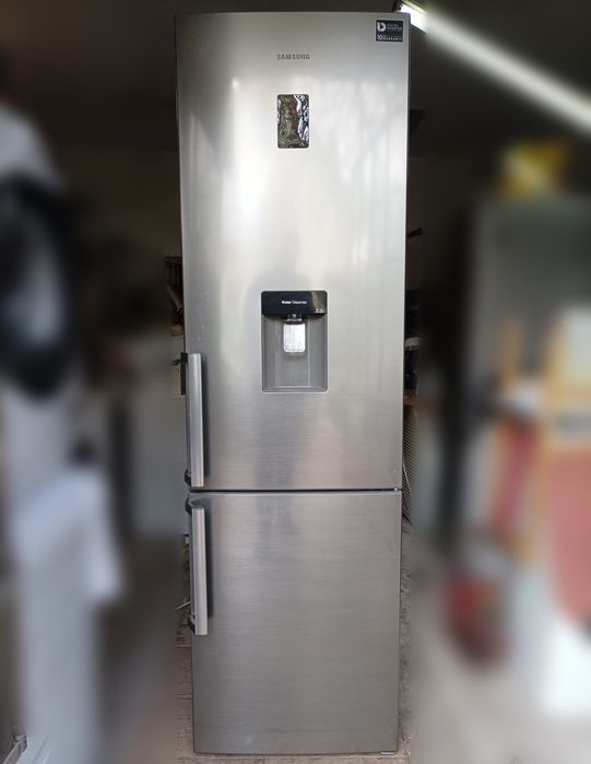 Lodówka Samsung No Frost wysokość 2m