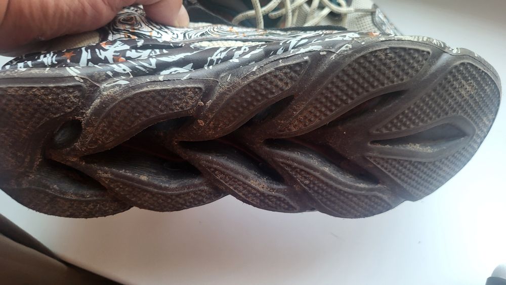 Buty sportowe bardzo wygodne