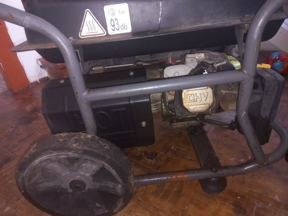 Gerador a gasolina negociável