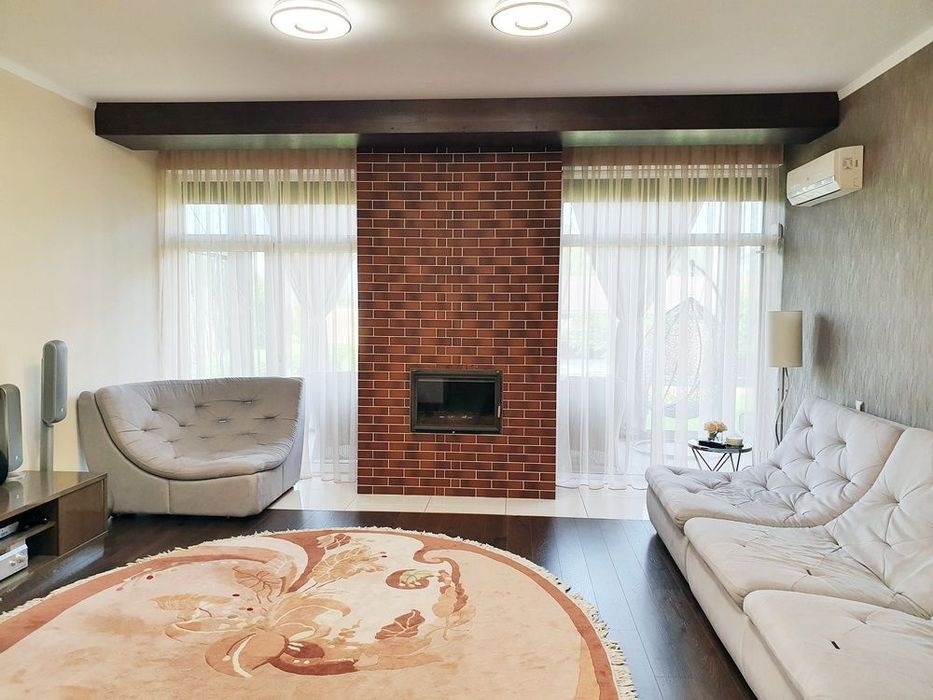 Продам дом с ремонтом Новоалександровка