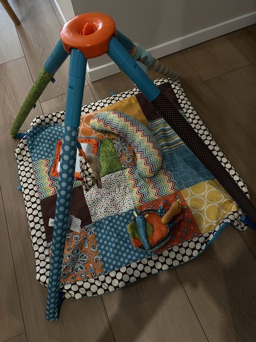 Oddam za darmo matę dla niemowlaka