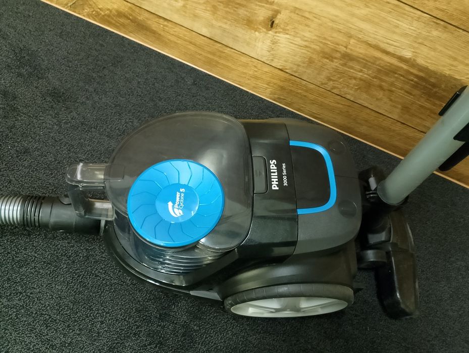 Odkurzacz bezworkowy Philips PowerPro Compact FC9331/09,