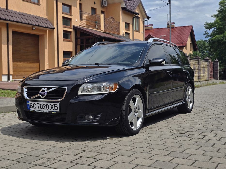 Volvo V50 2010рік  Рестайлевий