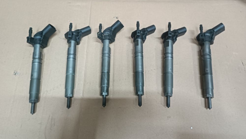 Комплект форсунок Mercedes-Benz ML W164 3.0CDI A6420700587  A642070138