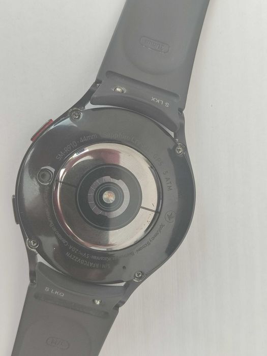 Смарт годинник Samsung SM-R910 Galaxy Watch 5 44mm