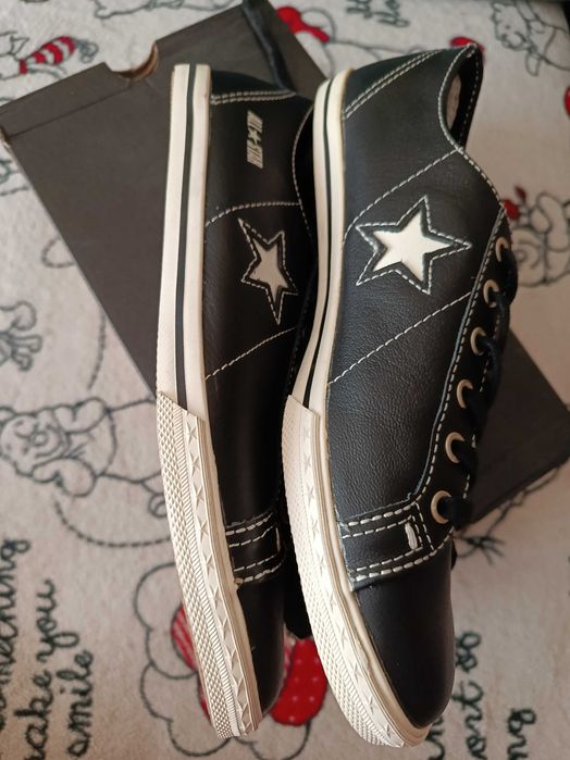 Converse skórzane  nowe