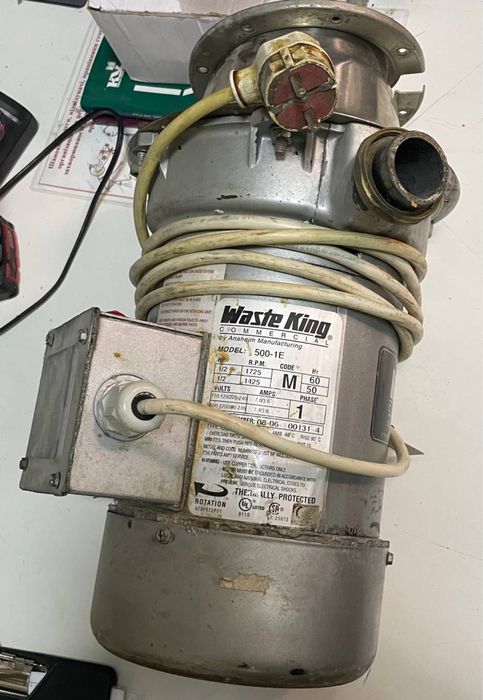 Измельчитель пищевых отходов