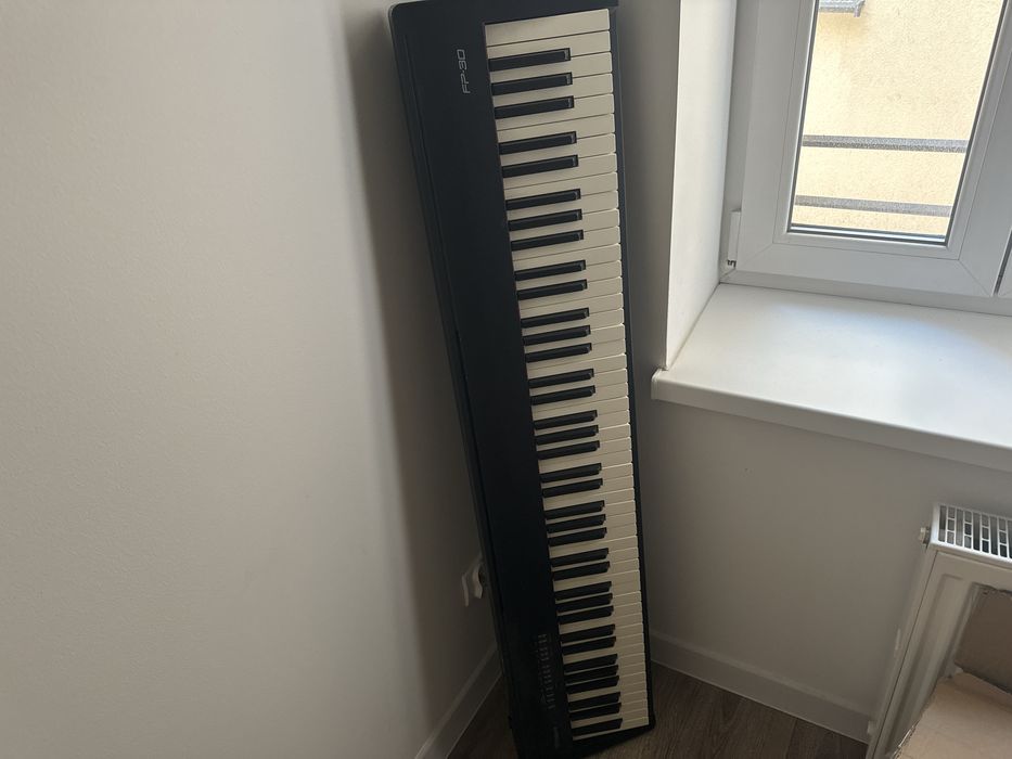 Na sprzedaż roland fp30