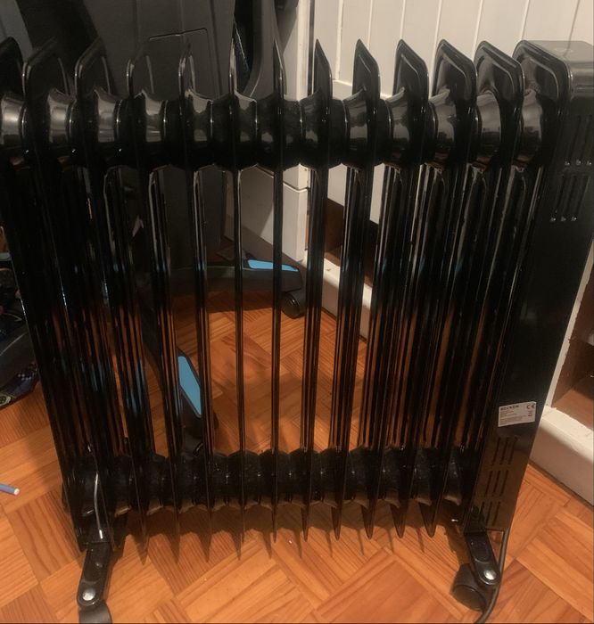 Aquecedor a Óleo BECKEN 2500W BOR-7551 (Caixa Aberta - 2500 W)