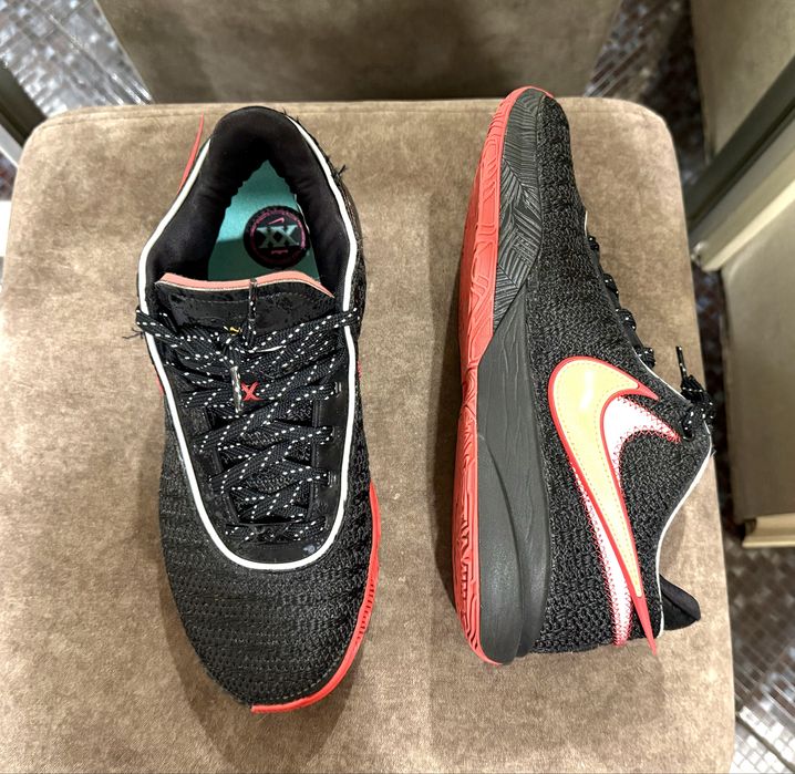 Кроссовки NIKE LEBRON XX "Trinity" новые