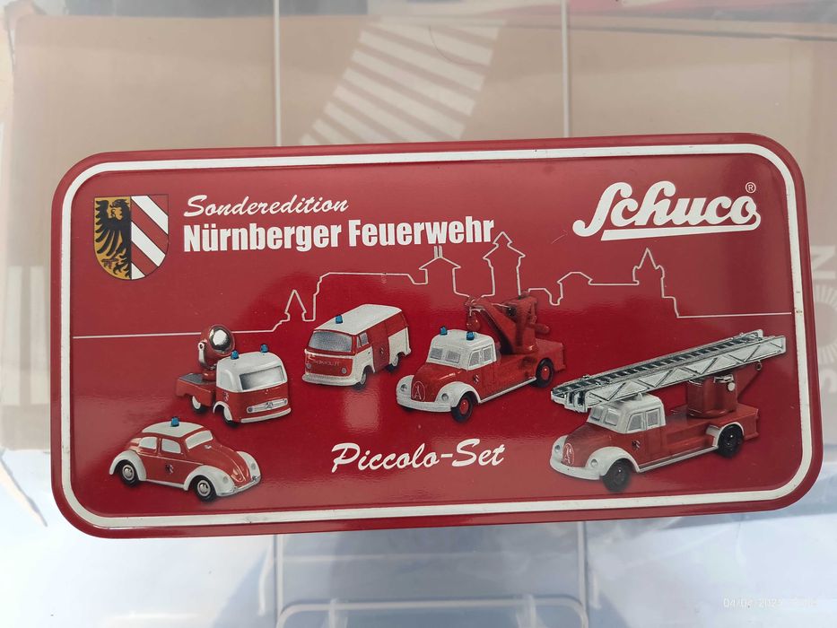 Conjunto de miniaturas Schuco Piccolo, escala 1:90, edição Bombeiros de Nuremberg, 5 peças, embalagem original.