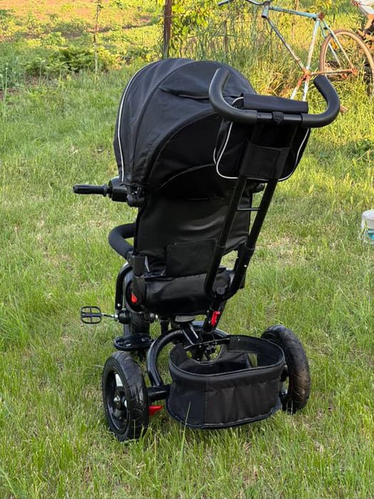 Велосипед з батьківською ручкою