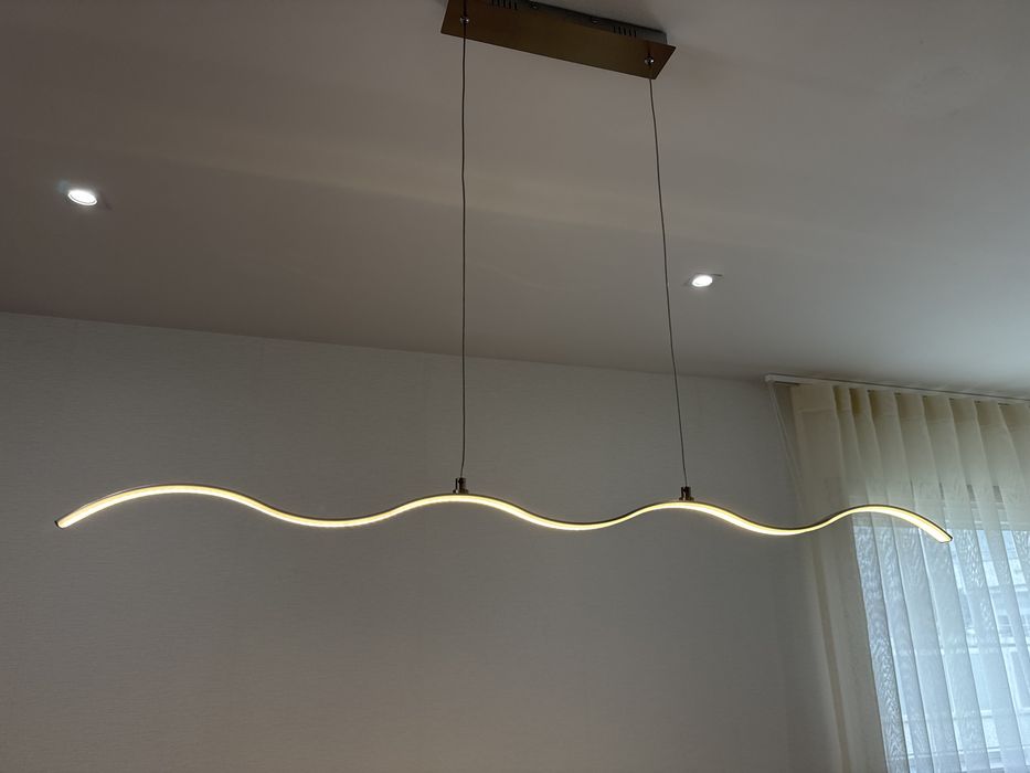 Candeeiro Led com altura ajustável