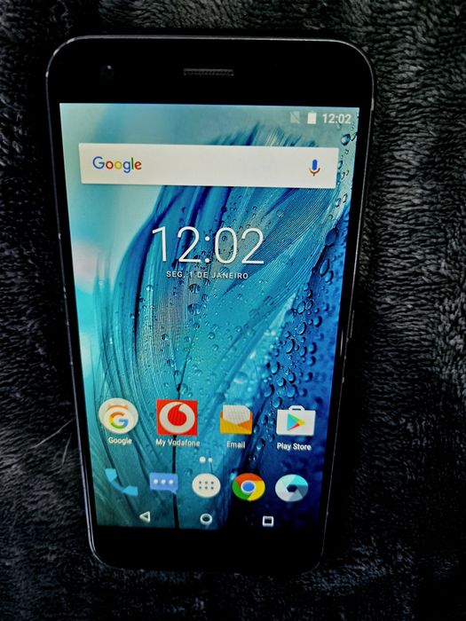 Telemóvel ZTE Blade a512
