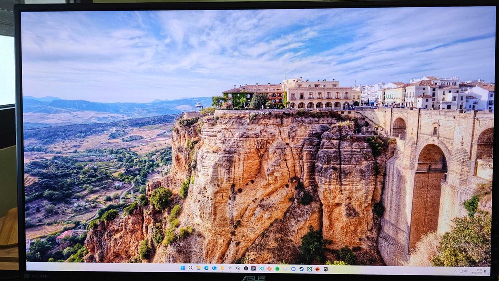 Monitor Asus TUF GAMING 27 polegadas 2560x1440 como novo