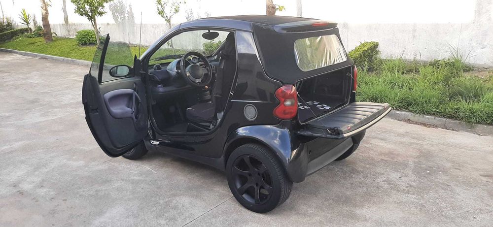 Smart ForTwo Cabrio em bom estado