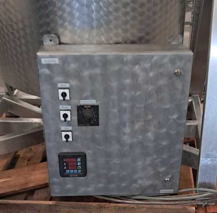 Kocioł warzelny uchylny z mieszadłem – 200 l elektryczny