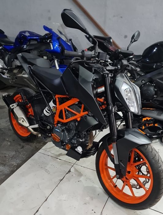 Ktm duke 2021 com Garantia 18 meses (Aceita-se Troca por Carro)