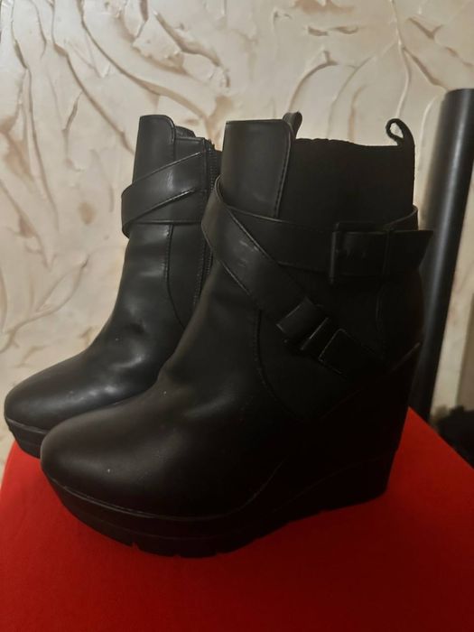 isabel marant demonia type 38.5 size