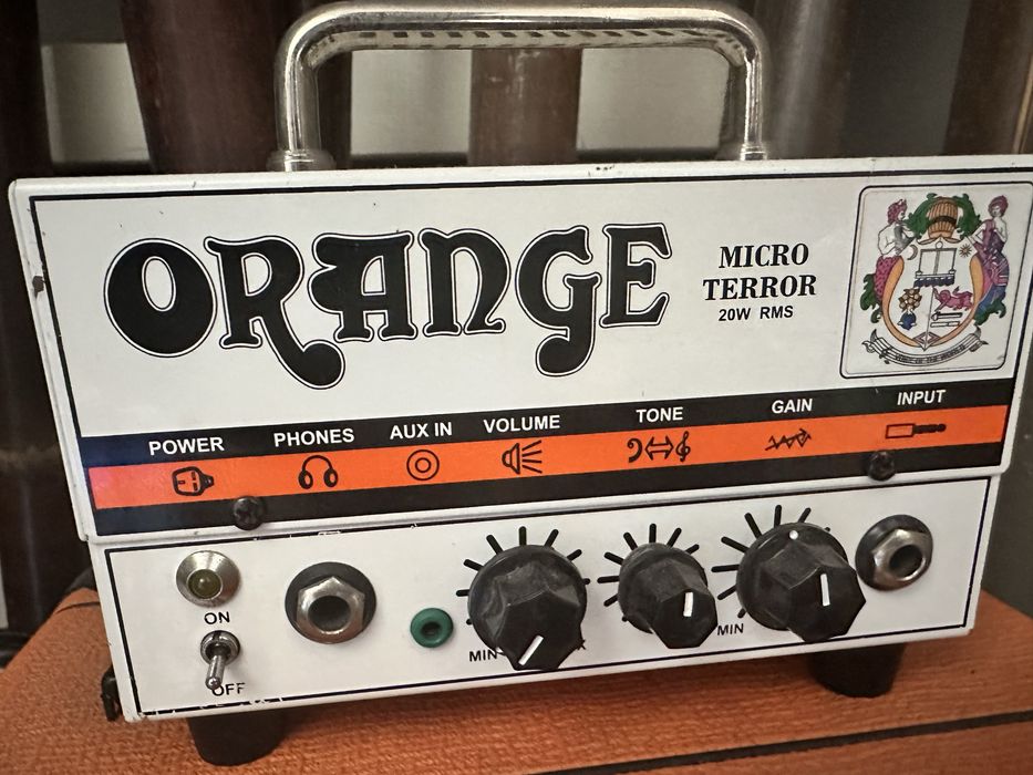 Orange Micro Terror + Coluna PPC108 – Conjunto completo
