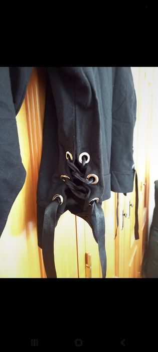 camisola preta da W52