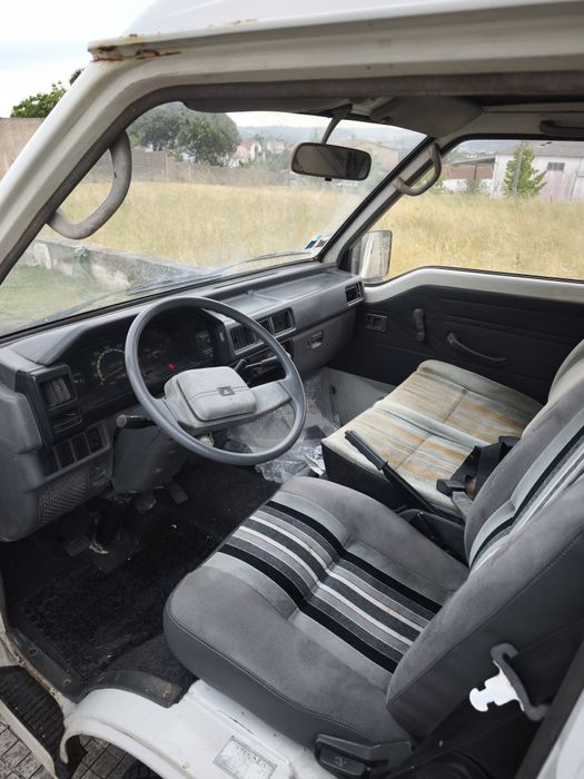 Mitsubishi L300 2.5D