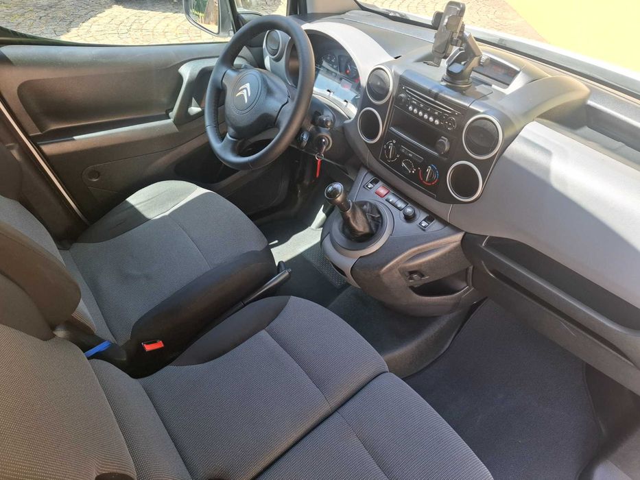 Citroen Berlingo Nacional 1.6-100cv 103.700 km