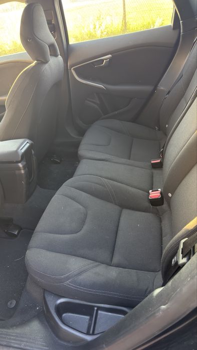 Volvo v40 D2 2014
