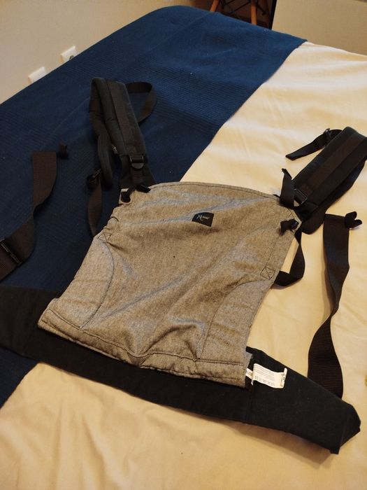 Porta bebê ergonómico marca kiokids