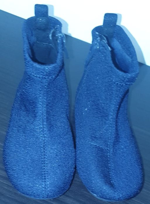 Botas de menina novas