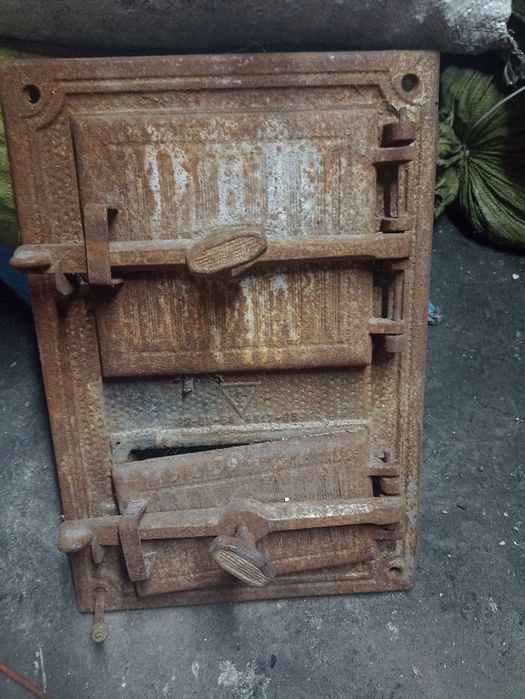 Drzwiczki do pieca kaflowego